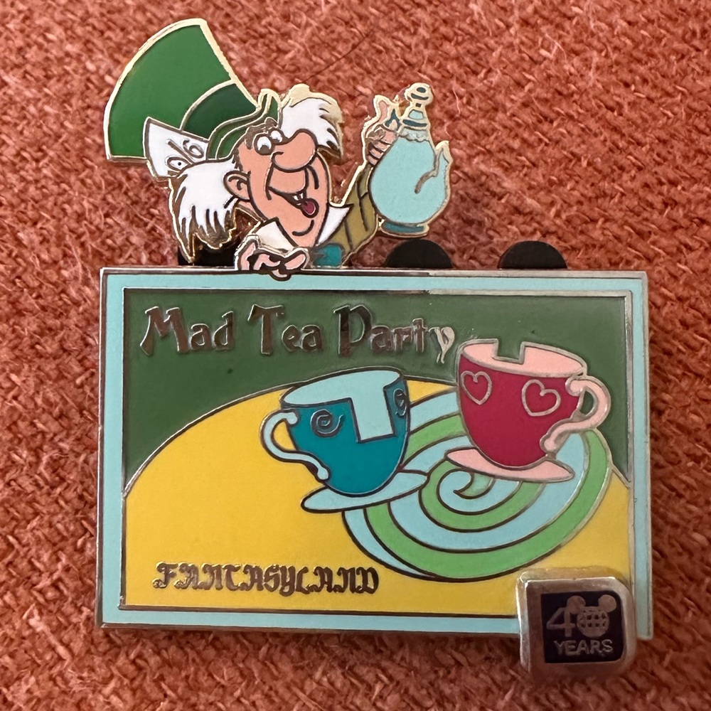 Mad Hatter 40th WDW anniversary pin